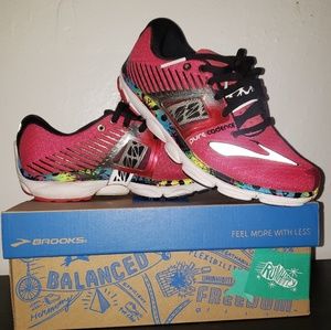 Gently used Brooks Purecandece running shoes